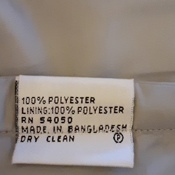 Le Suit 2 piece gray short sleeve skirt & jacket suit fully lined size 6…EUC - Picture 9 of 9